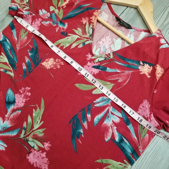 CHRISTIAN SIRIANO Women's Floral Print Knee-Length Dress Size Large Red Stretchy - Picture 5 of 9